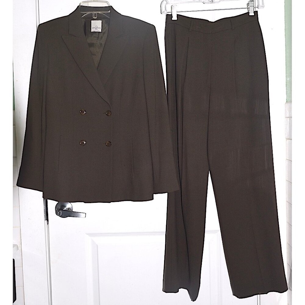 Anne Klein Vintage 90s / Y2K 100% Wool Double-Breasted Pantsuit